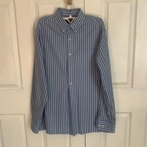 Men’s Dockers L-Tall blue striped long slv button down shirt great condition